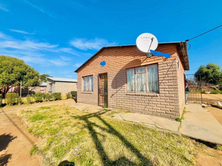 2 Bedroom Property for Sale in Bloemside 4 Free State